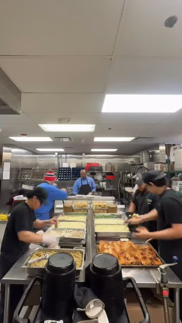 Holiday hustle mode: ON. 💪

450 individually packed meals headed to the Amazon warehouse team — keeping the crew fueled during the busiest time of the year.