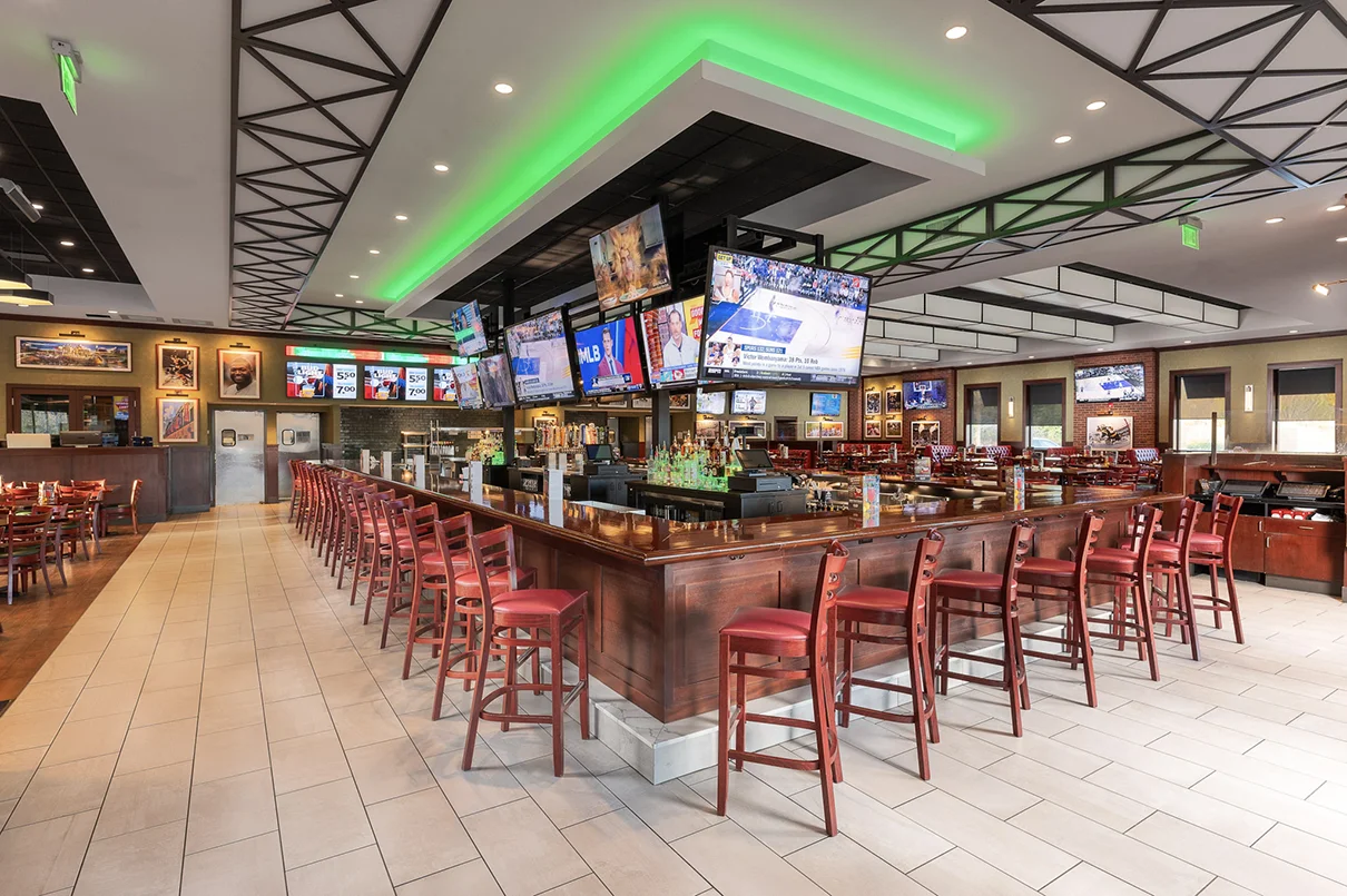 Braintree Jake n JOES Sports Grille